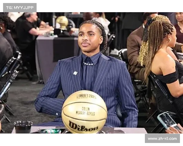 猛龙队签下自由球员老将塔克，补充锋线经验